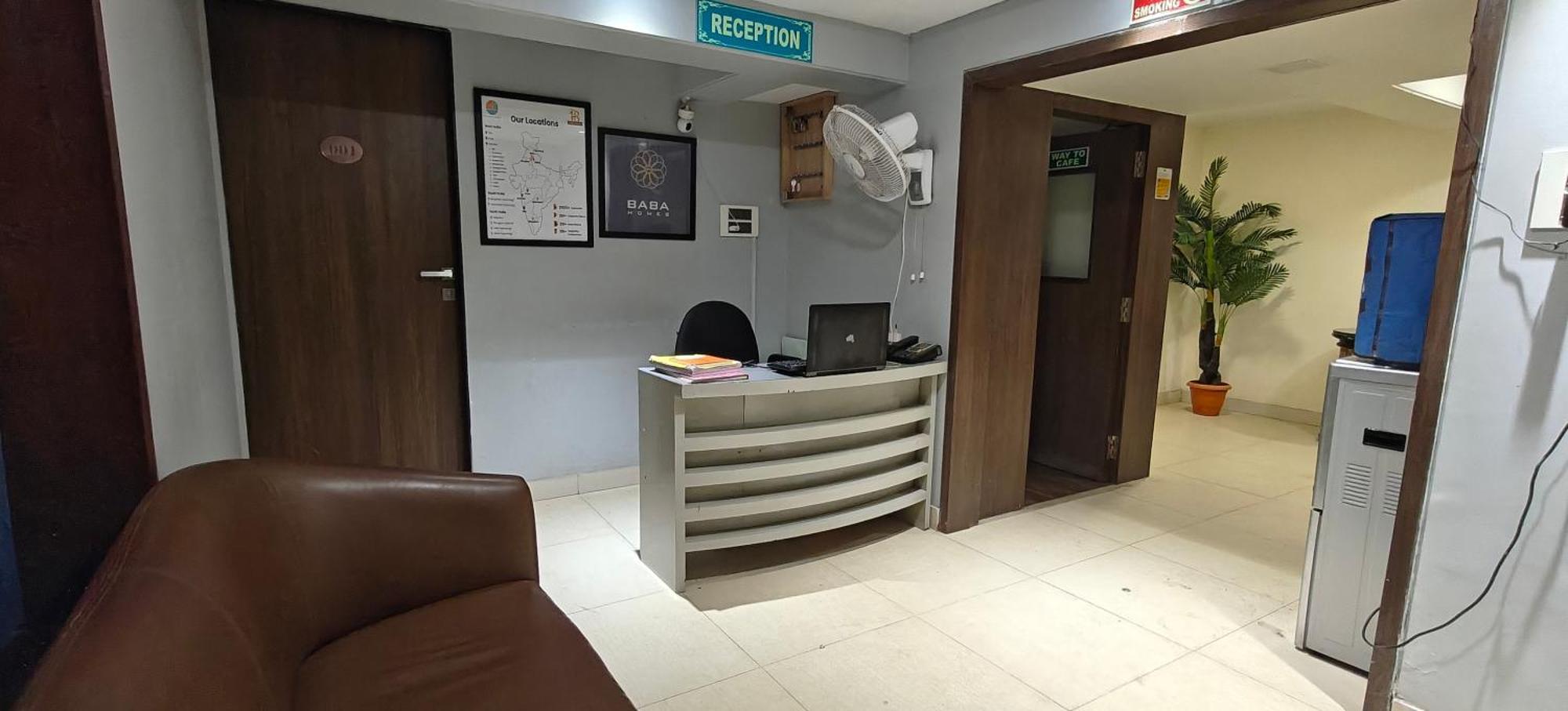 Tim Service Goregaon East Near Nesco 3* Bombay