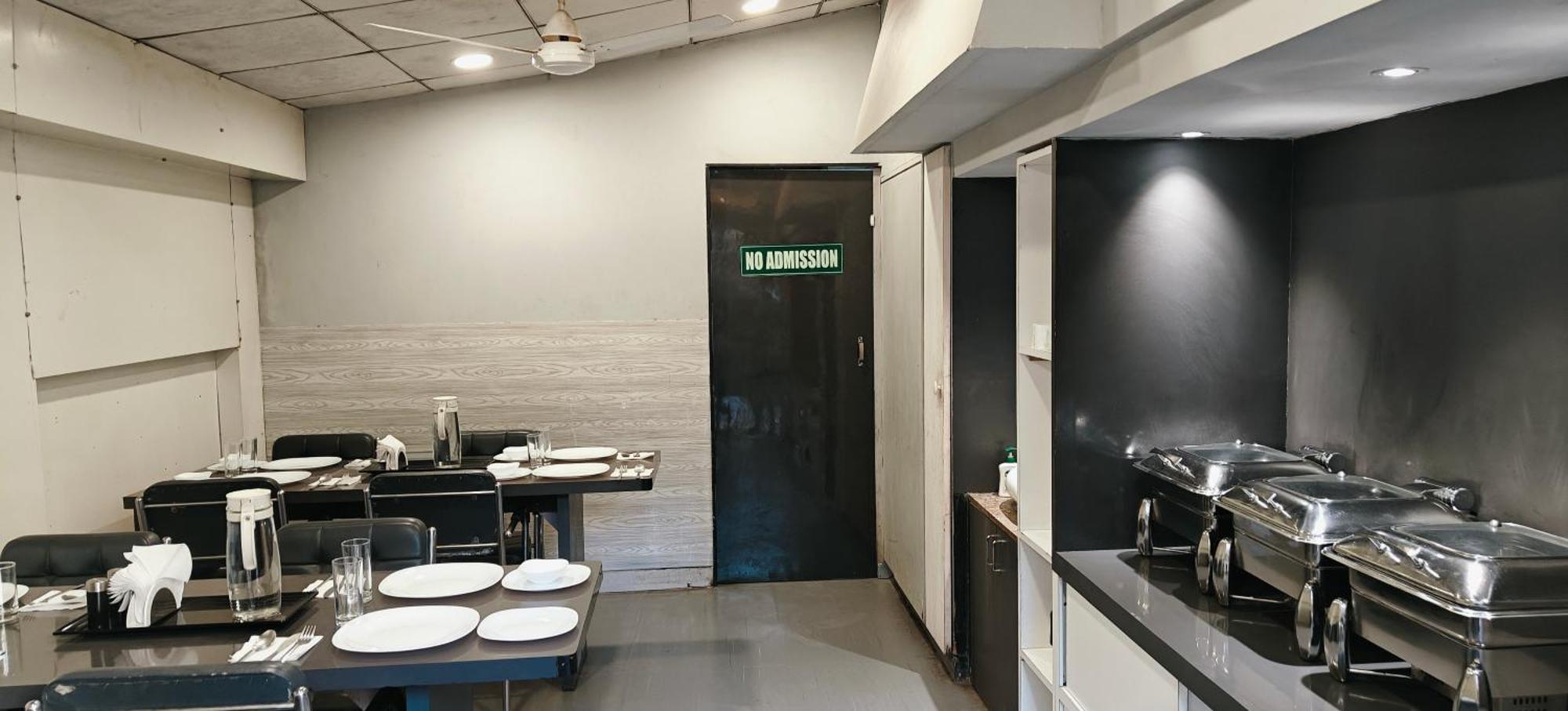 Hotel Tim Service Goregaon East Near Nesco